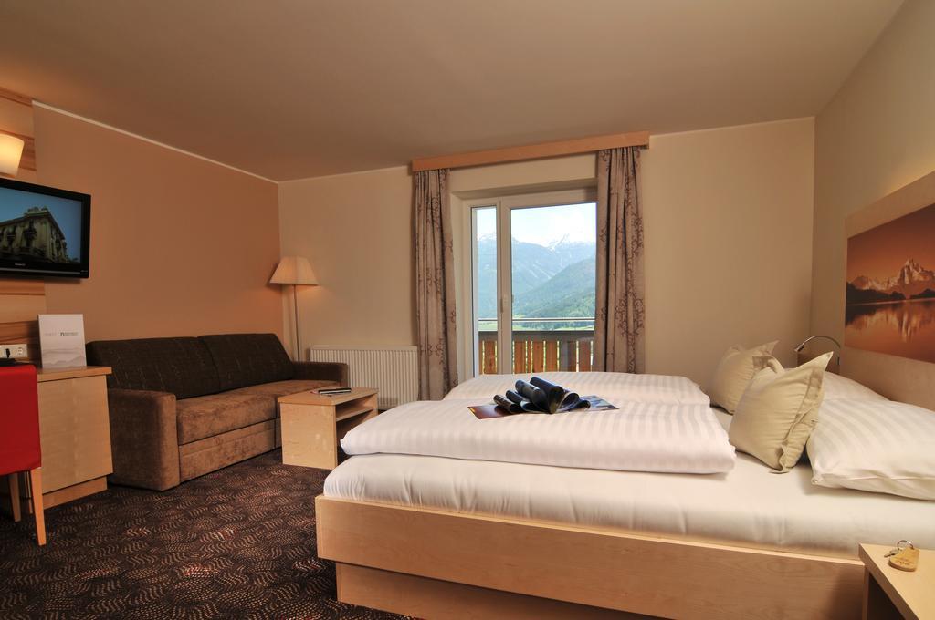 Winklern  Hotel Tauernstern מראה חיצוני תמונה