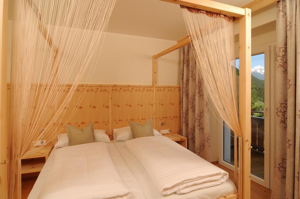 Winklern  Hotel Tauernstern מראה חיצוני תמונה