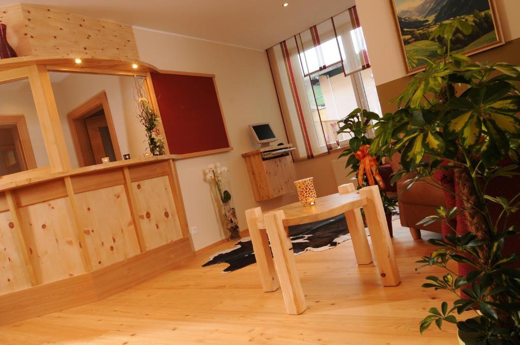 Winklern  Hotel Tauernstern מראה חיצוני תמונה